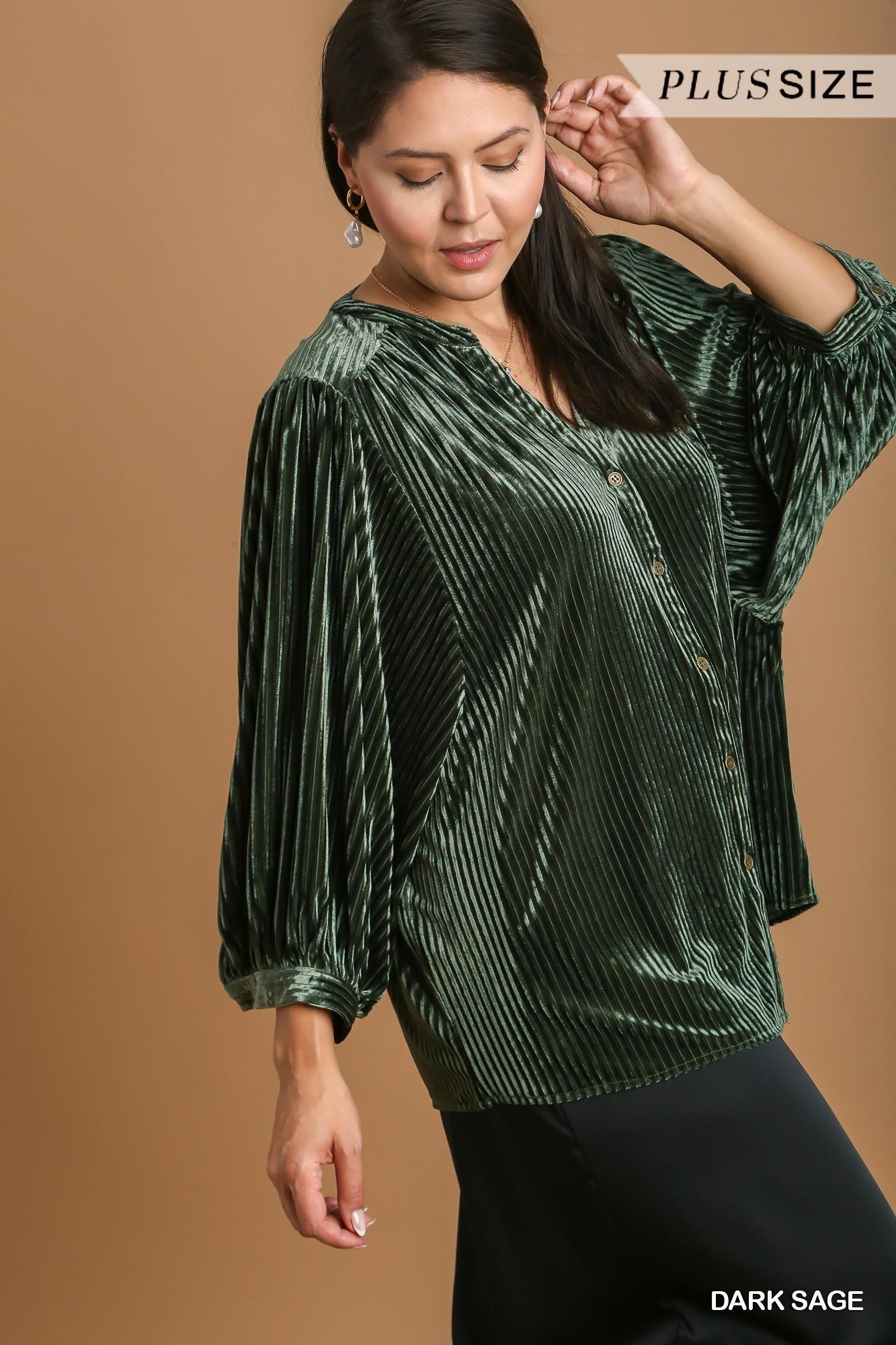 Umgee Plus V-Notched Velvet Batwing Button Down Blouse Top - Roulhac Fashion Boutique