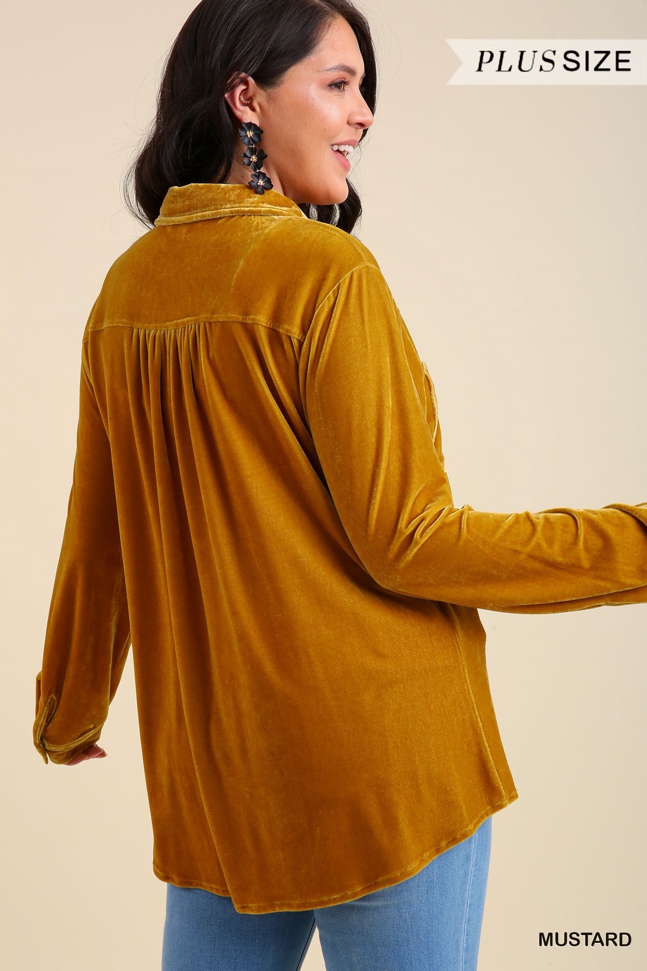 Umgee Plus Velvet Button Up Long Sleeve Pockets Top - Roulhac Fashion Boutique