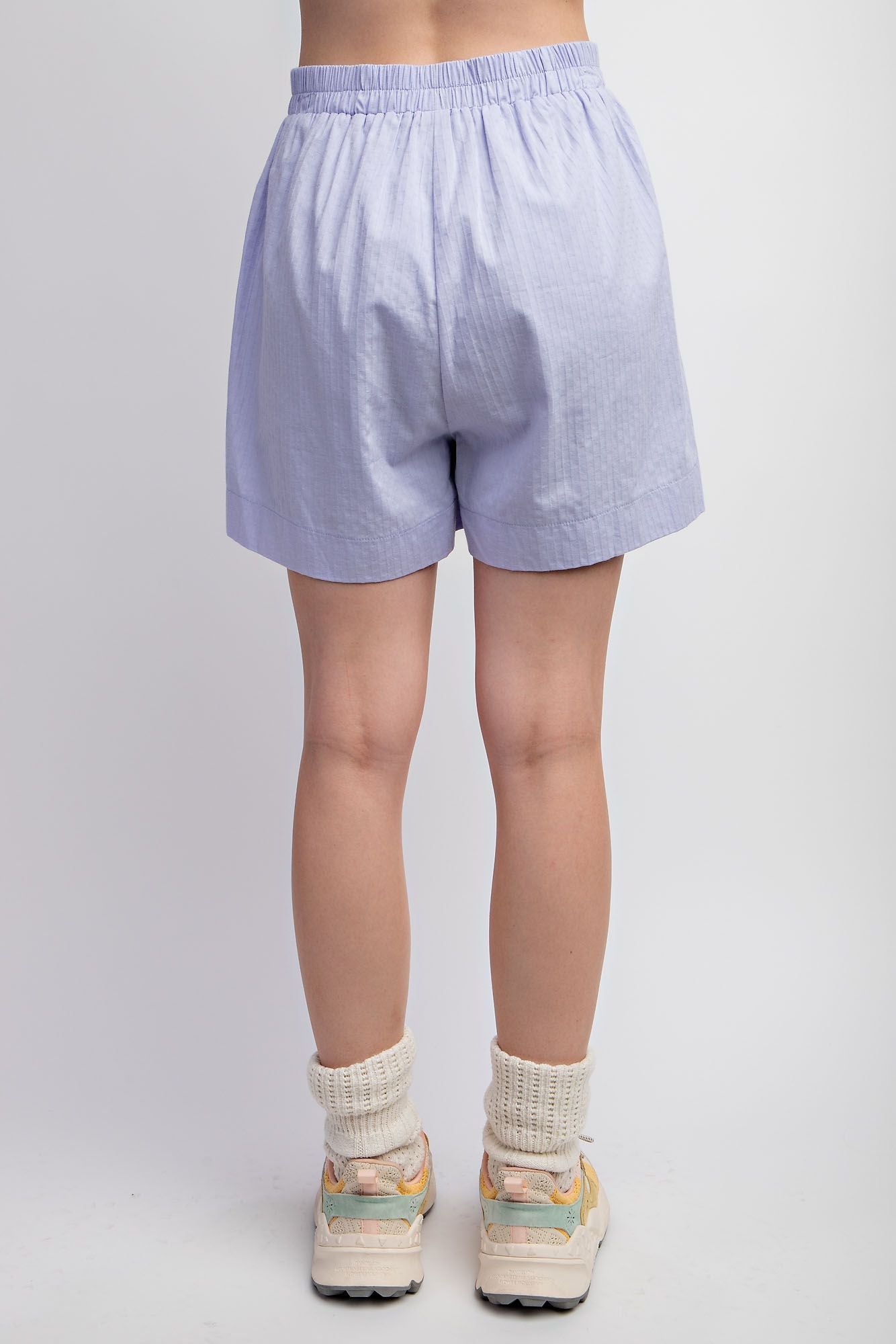 Easel Plus Textured Elastic Waistband Voile Short Pants