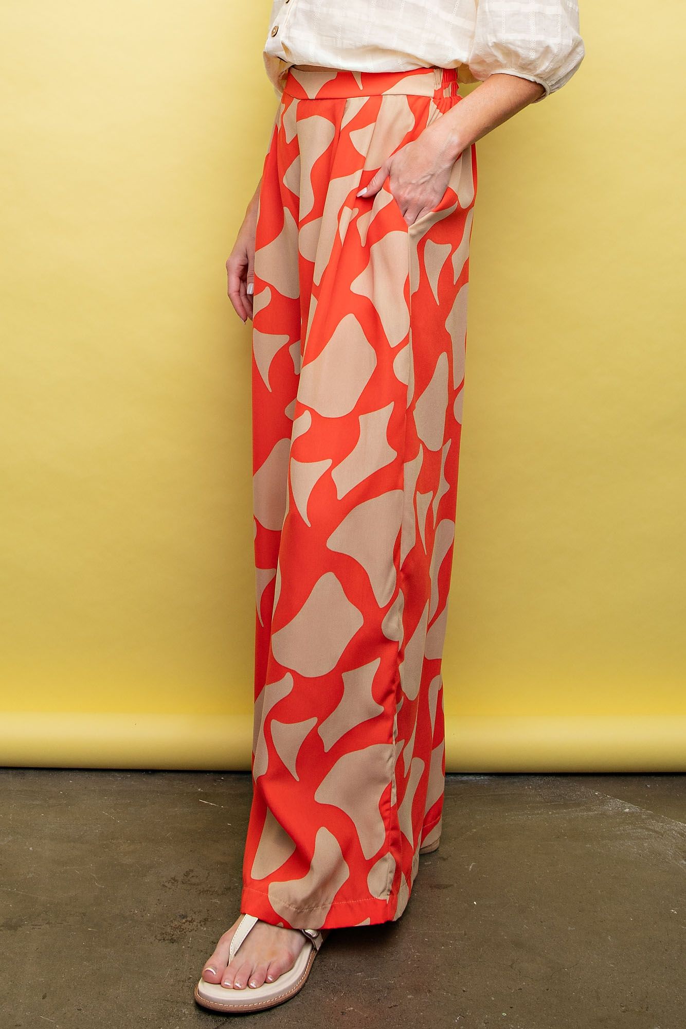 Easel Plus Geo Printed Wool Peach Wide Pants