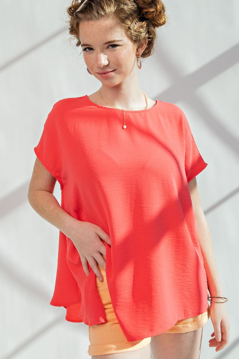 Easel Plus Diagonal Seam Woven Loose Boxy Fit Keyhole Tops