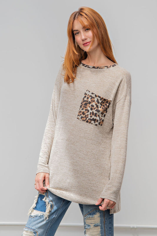 Easel Mushroom Tone Brushed Hacci Long Sleeves Animal Contrast Loose Fit Tunic - Roulhac Fashion Boutique