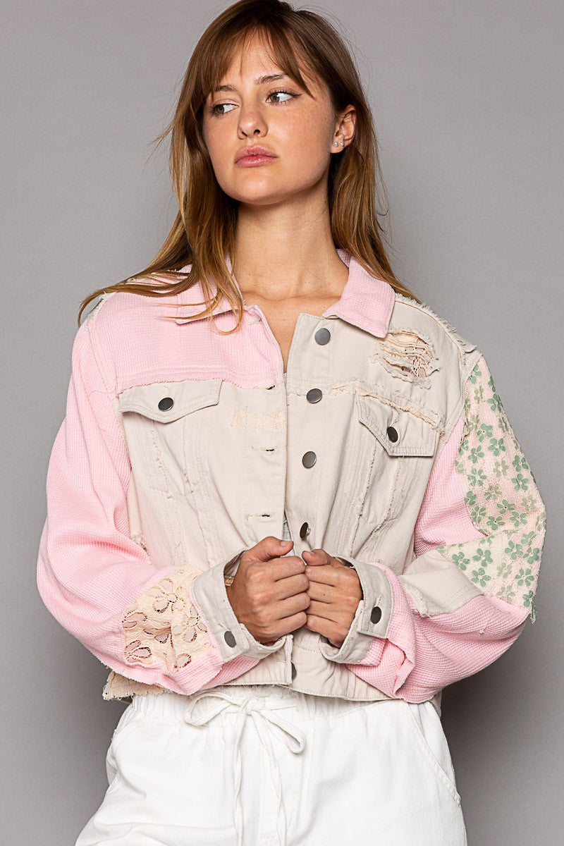 POL Distressed Button Down Regular Fit Crop Frayed Edge Denim Jacket - Roulhac Fashion Boutique