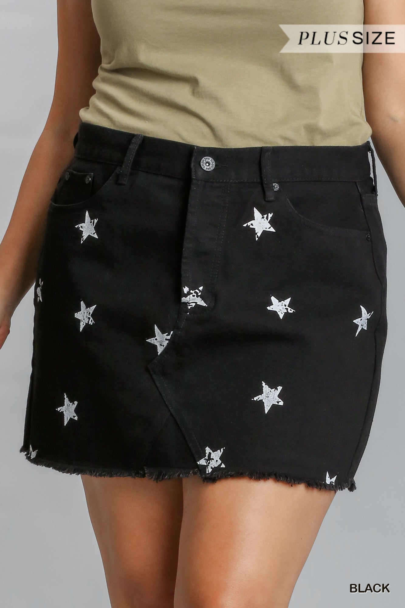 Umgee Plus Star Print 5 Pocket Non-Stretch Denim Skirt
