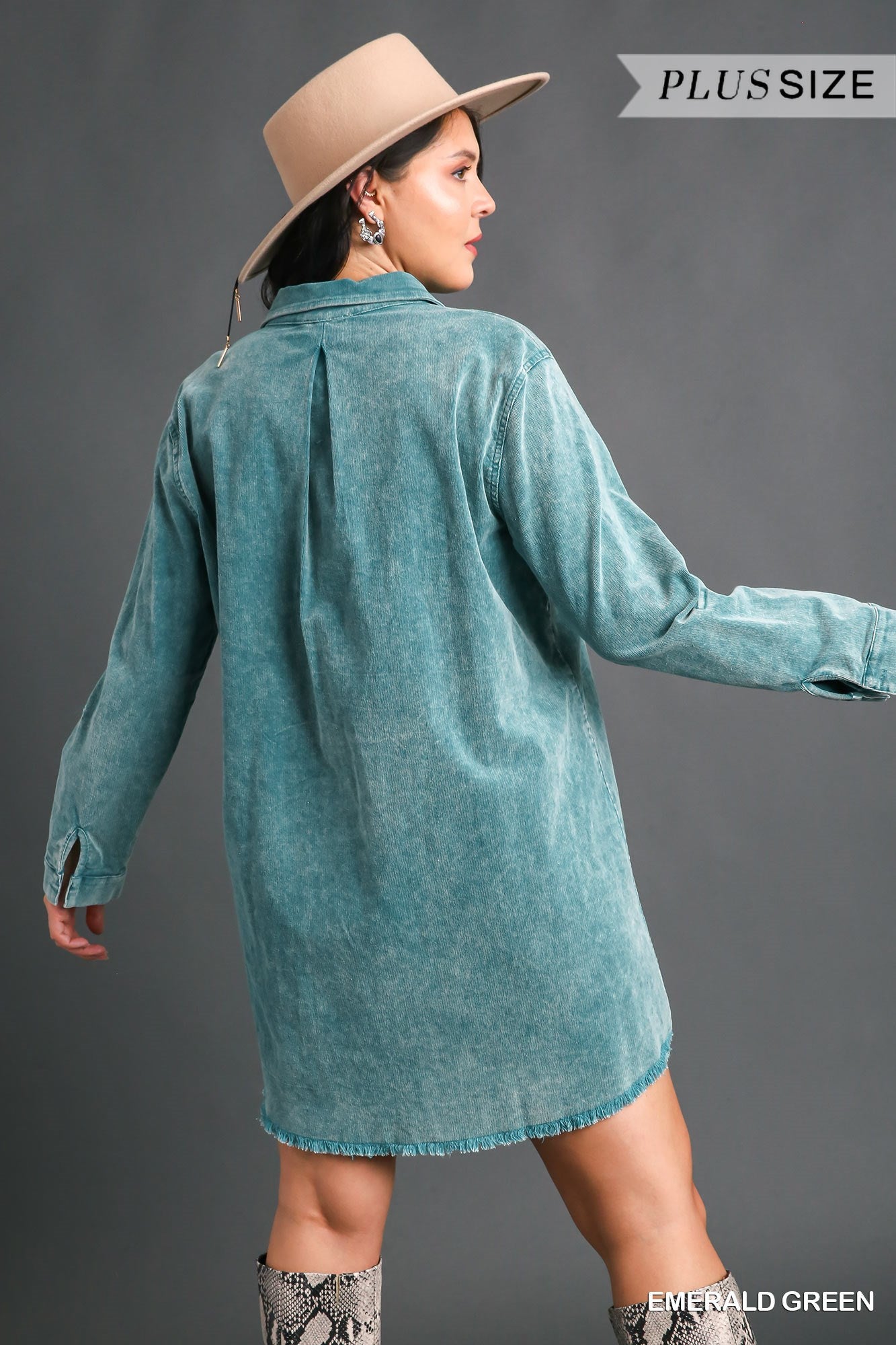 Umgee Plus Stone Wash Chest Pockets Collar Button Down Non-Stretch Denim Dress