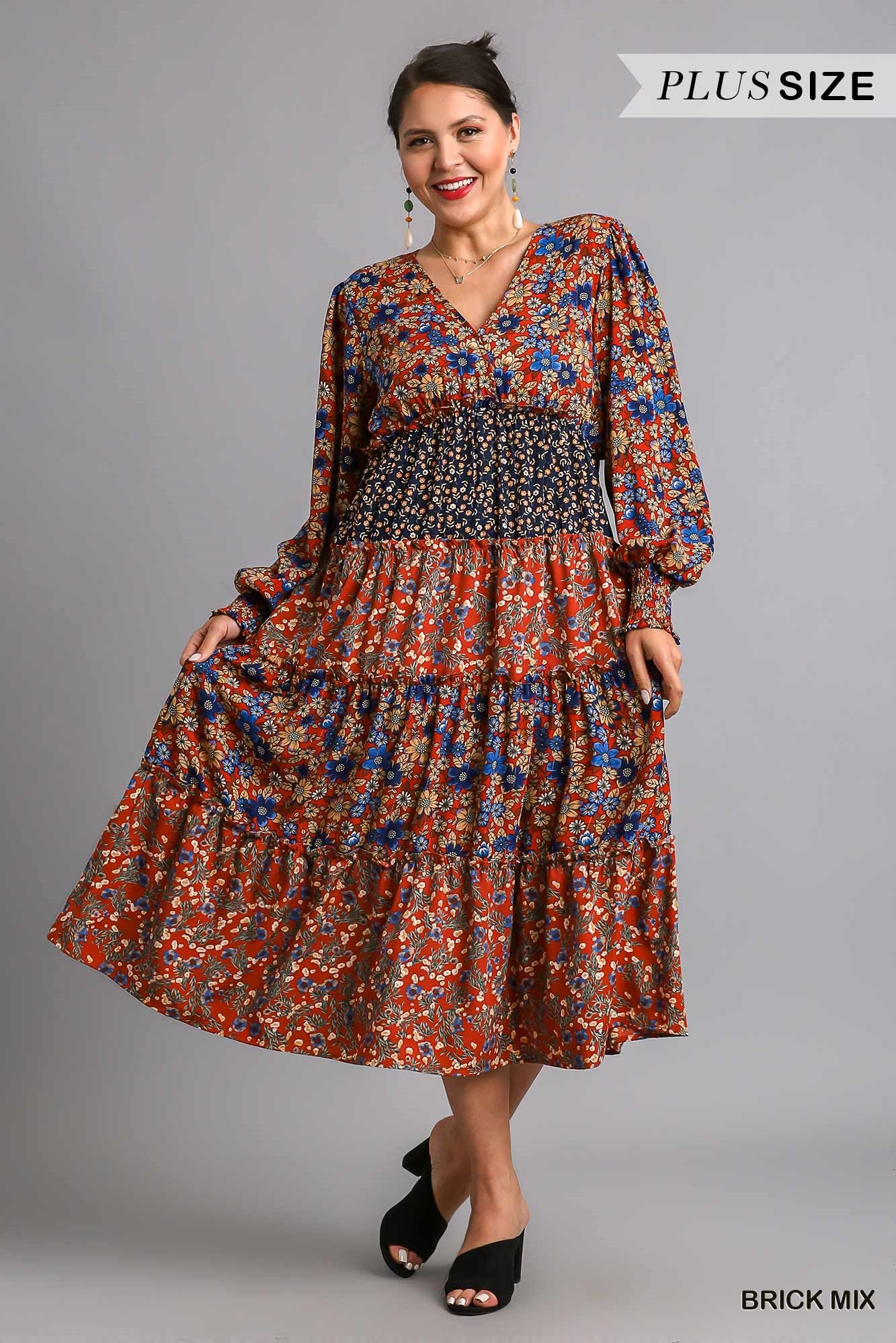 Umgee Plus V-Neck Floral Print Midi Dress