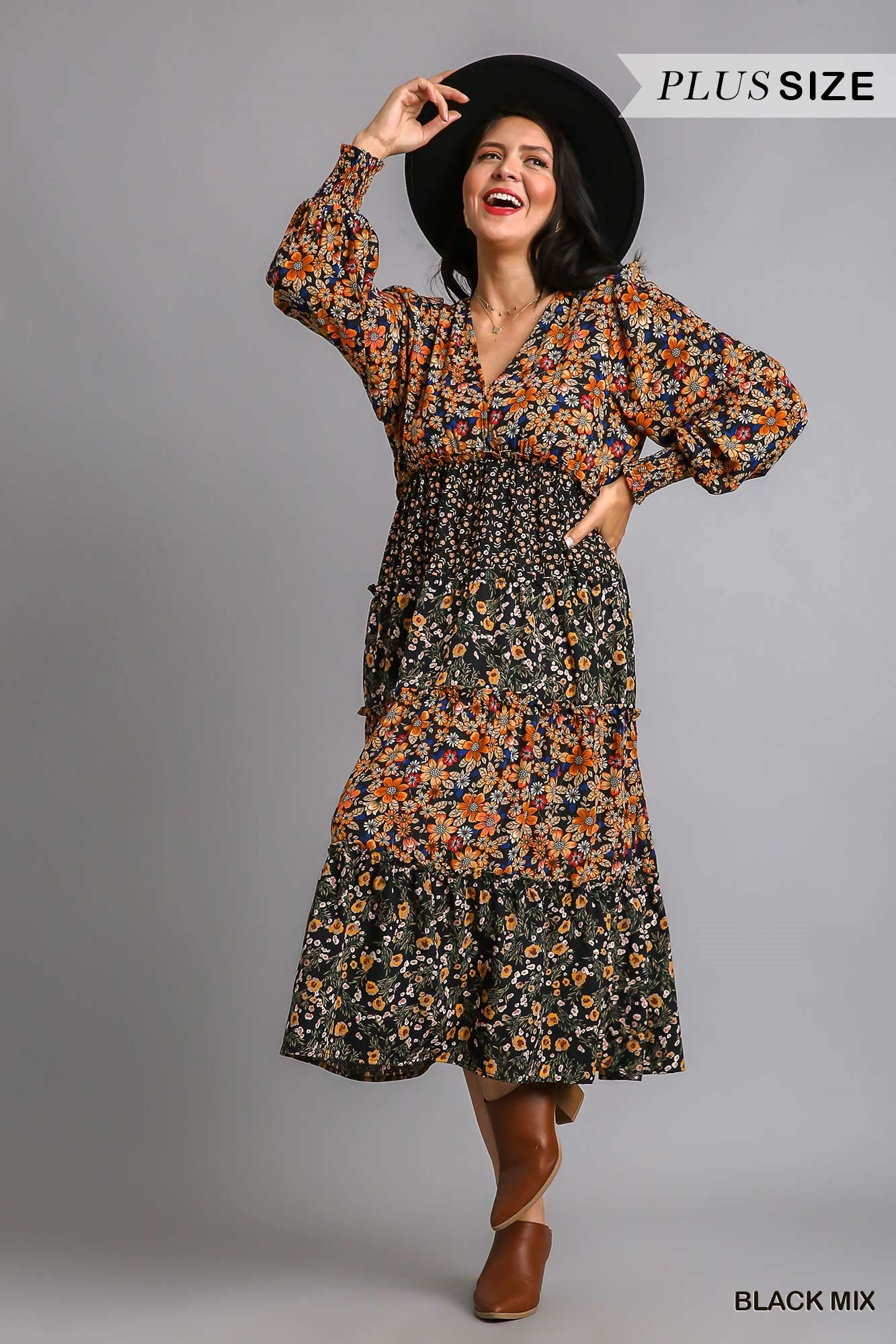 Umgee Plus V-Neck Floral Print Midi Dress