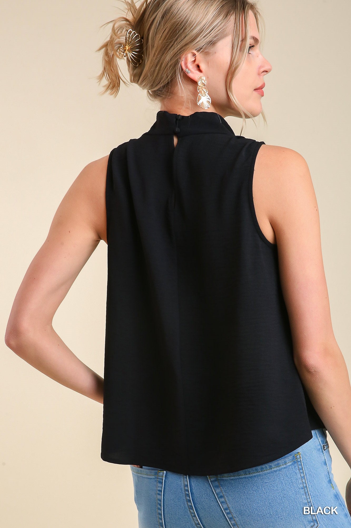 Umgee Cowl Neck Sleeveless Back Keyhole Button Top