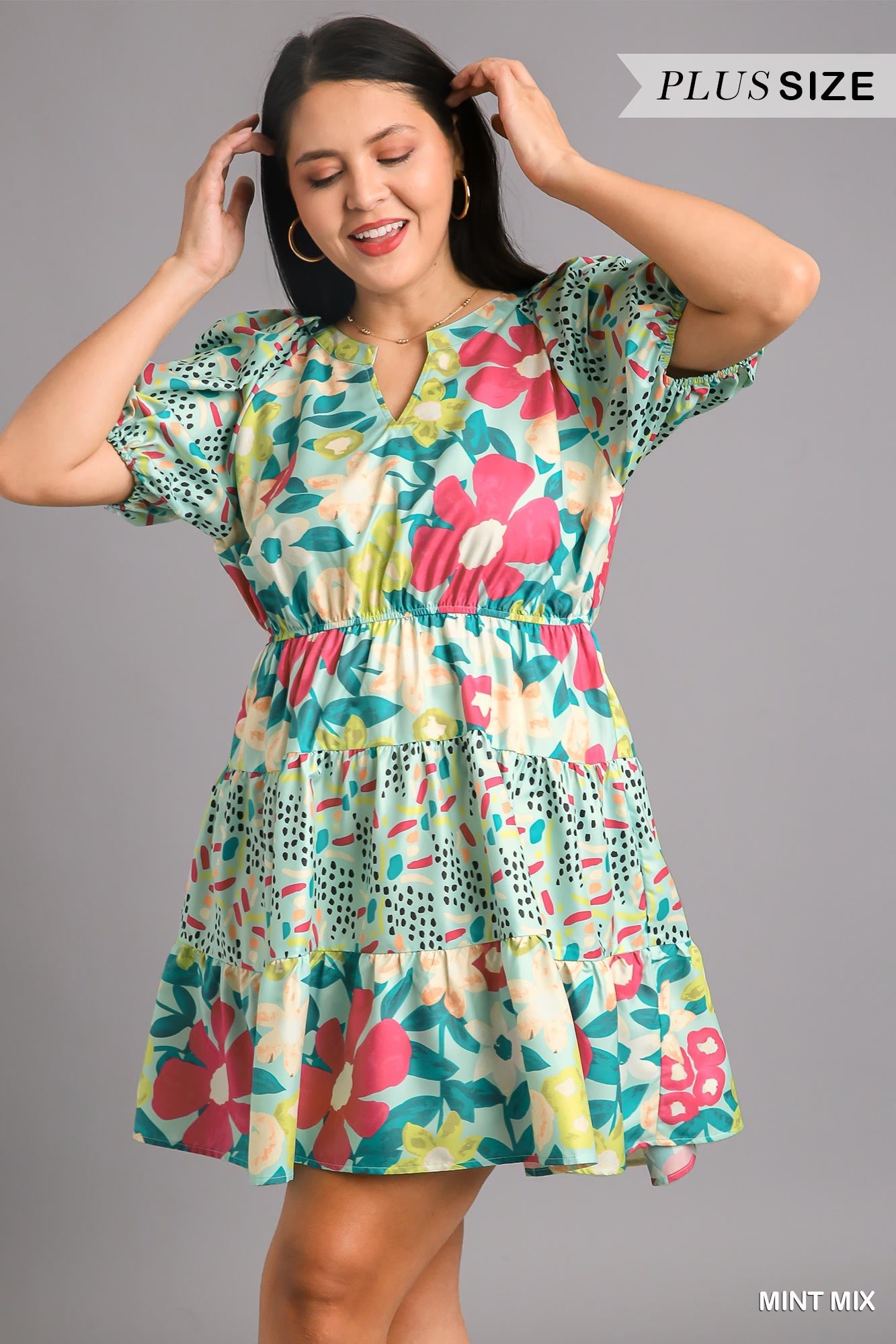 Umgee Plus V-Notched Floral Mixed Print Bubble Sleeve Dress