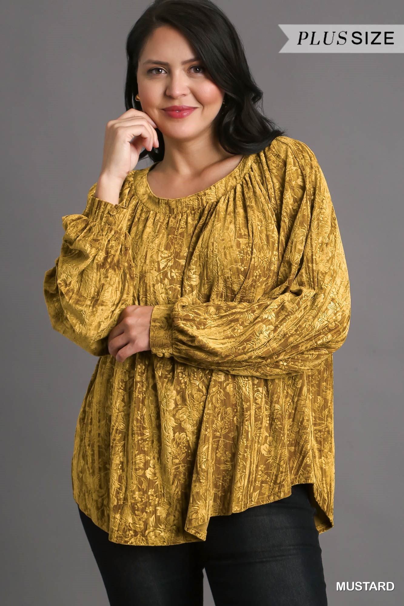 Umgee Plus Texture Velvet Long Sleeve Top