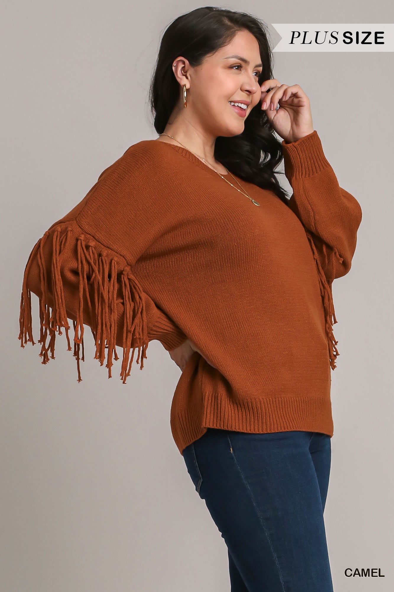 Umgee Plus Fringe Crew Neck Pullover Sweater Top