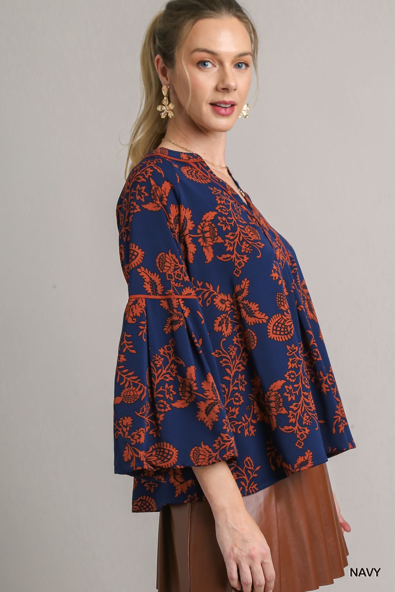 Umgee Balloon Sleeve Printed V-Notch Top - Roulhac Fashion Boutique