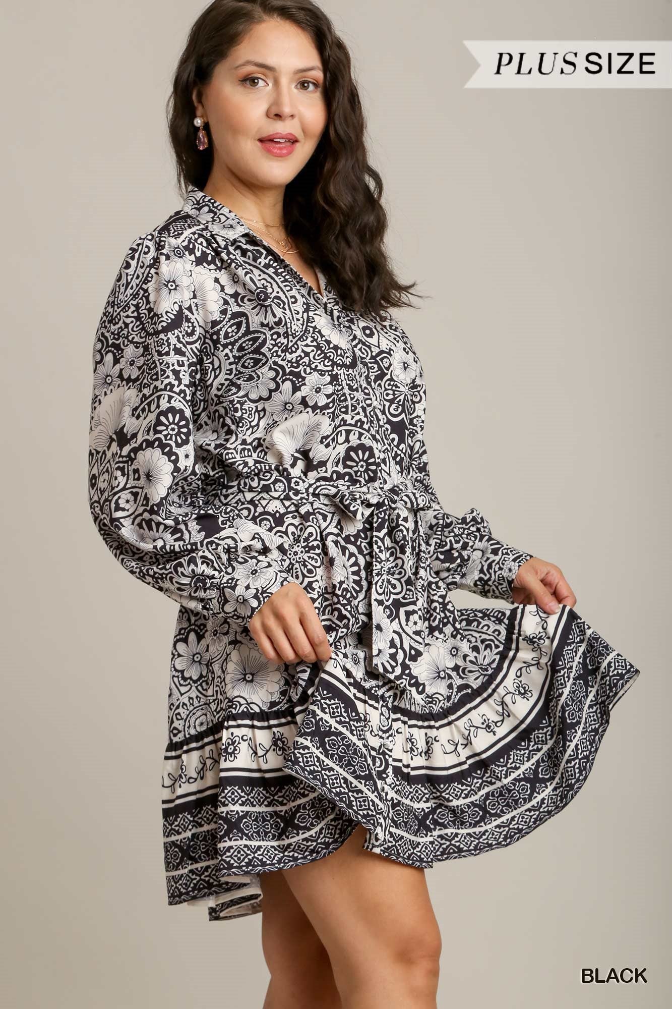 Umgee Plus Two Tone Floral Boarder Print Belt Dress