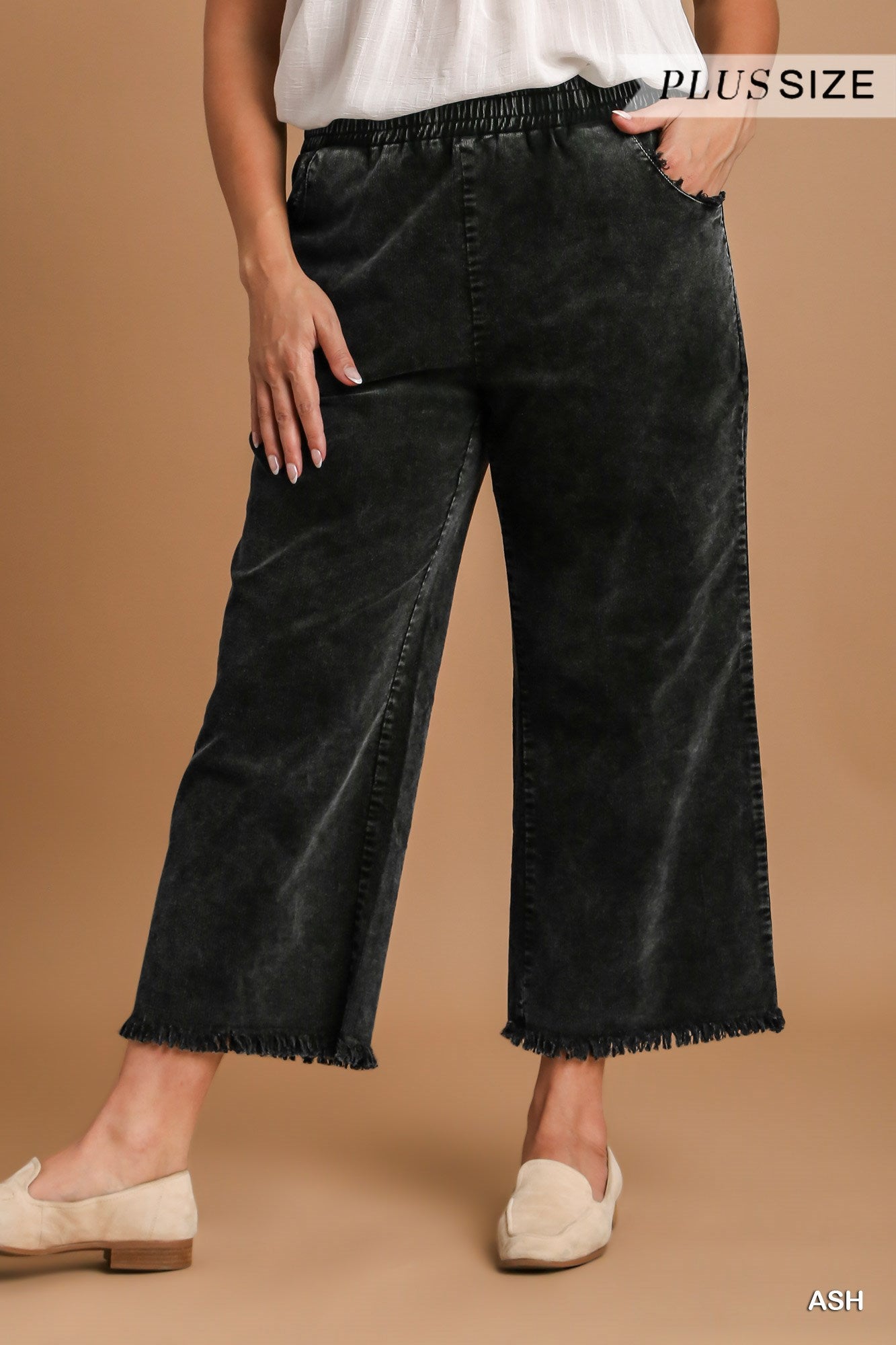 Umgee Plus Stone Wash Elastic Waist Frayed Hem Wide Leg Pants