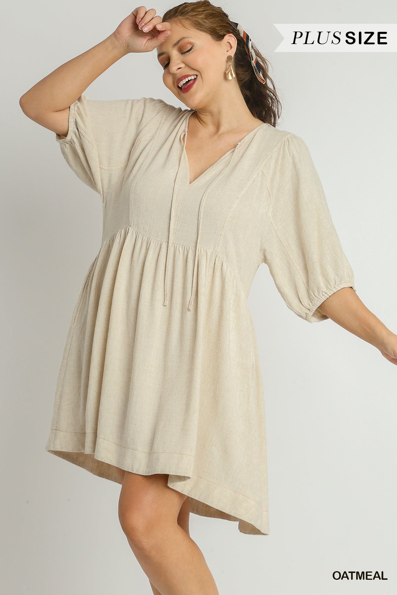 Umgee Plus Linen Blend V-Neck Pleated 3/4 Short Sleeves Short Dress