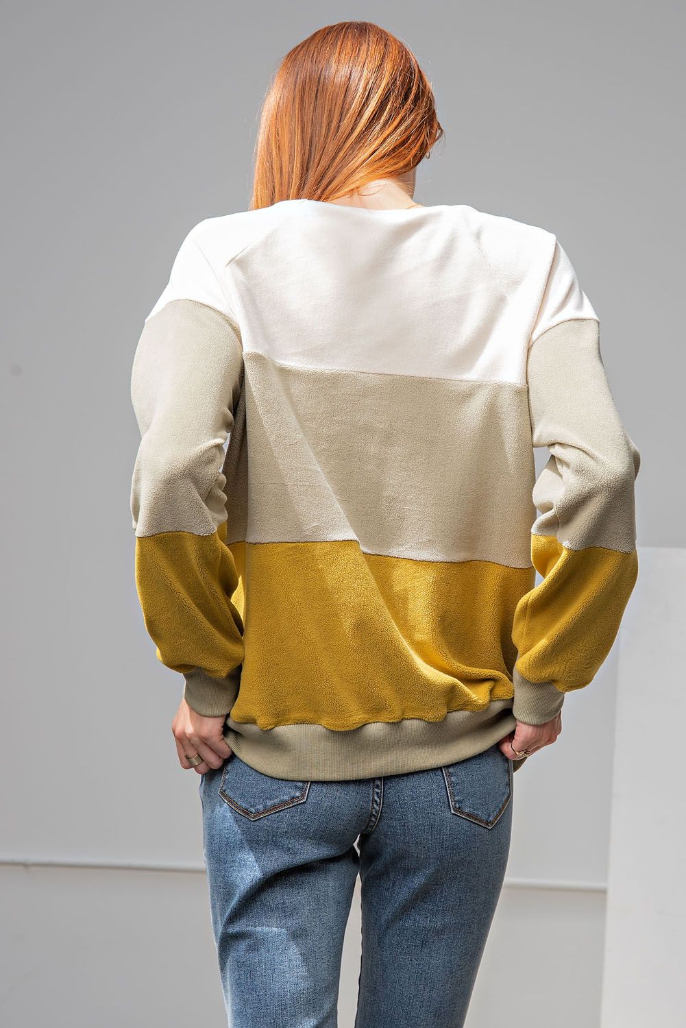 Easel Ultra Soft Color Blocked Crew Neckline Loose Fit Fleece Pullover