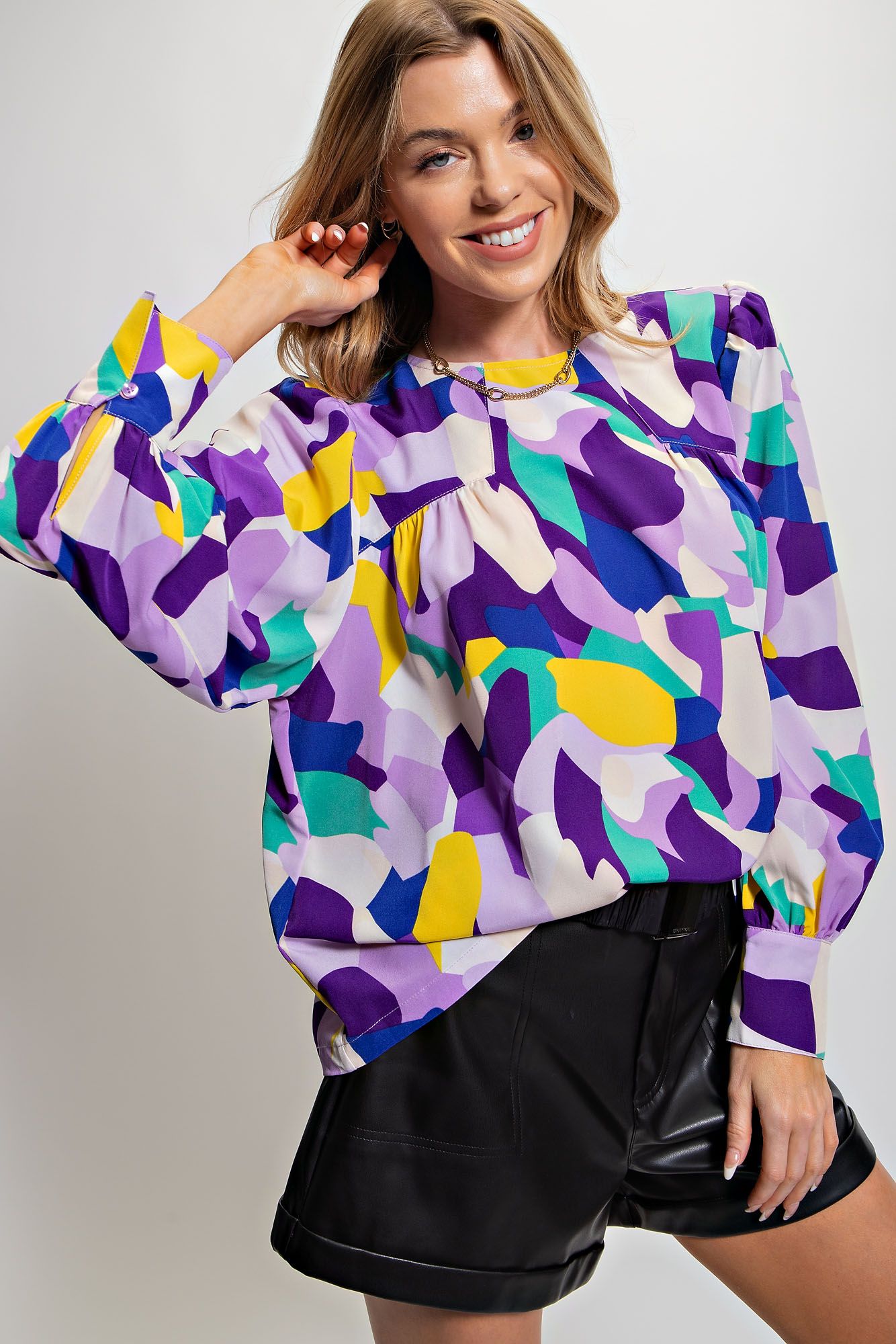 Easel Geometric Multicolor Printed Wool Button Up Cuff Lightweight Blouse - Roulhac Fashion Boutique